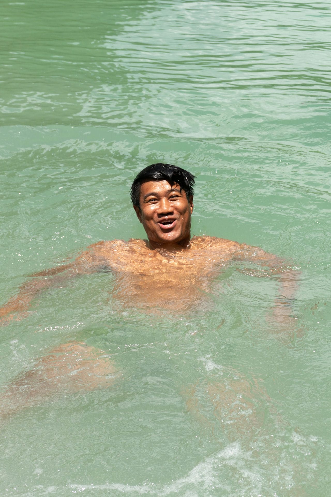 Swimming in Hong Lagune