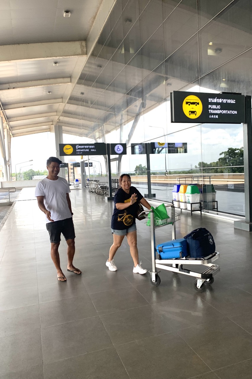 We say goodbye to Aunt Tjit at Khon Kaen Airport